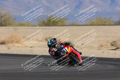 media/Dec-04-2022-CVMA (Sun) [[e38ca9e4fc]]/Race 9 Supersport Middleweight Shootout/